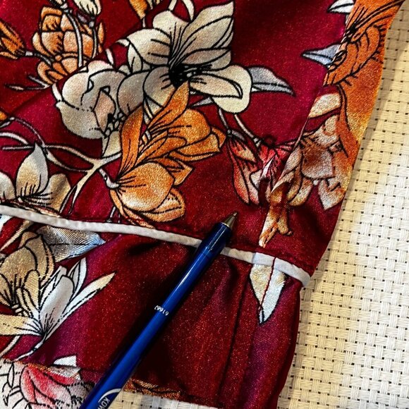 Women's‎ Satin Pajamas Set Maroon Romantic Floral Long Sleeve Size Medium (READ) - Picture 14 of 14